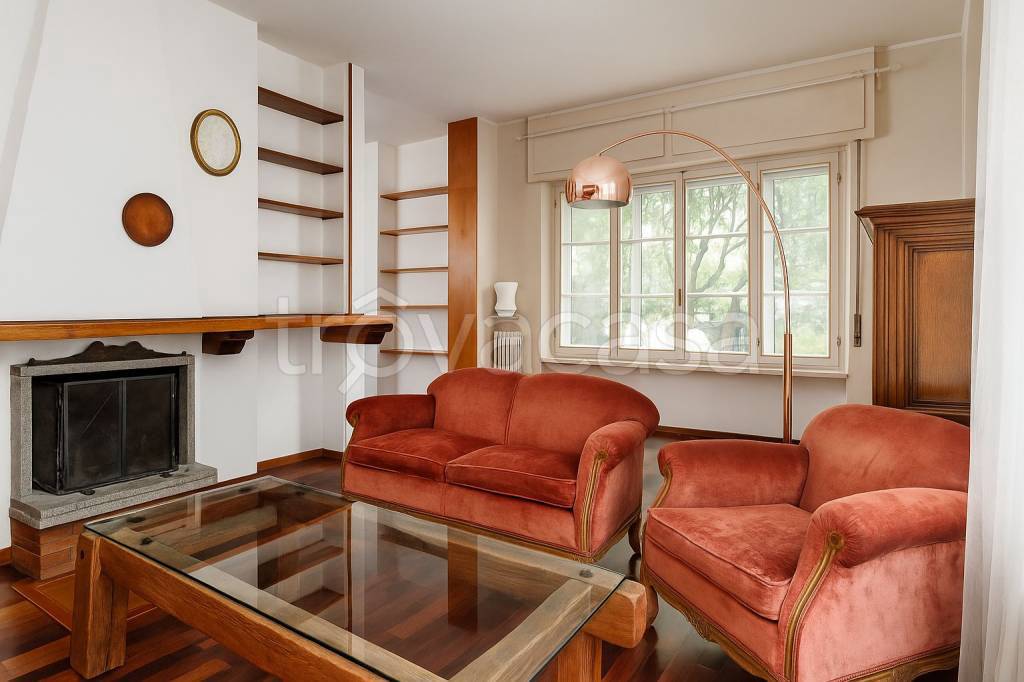 casa indipendente in vendita a Rozzano in zona Quinto Stampi