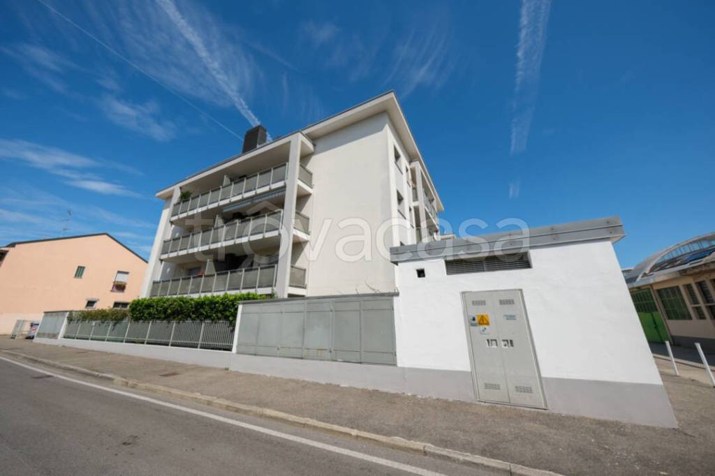 appartamento in vendita a Rozzano