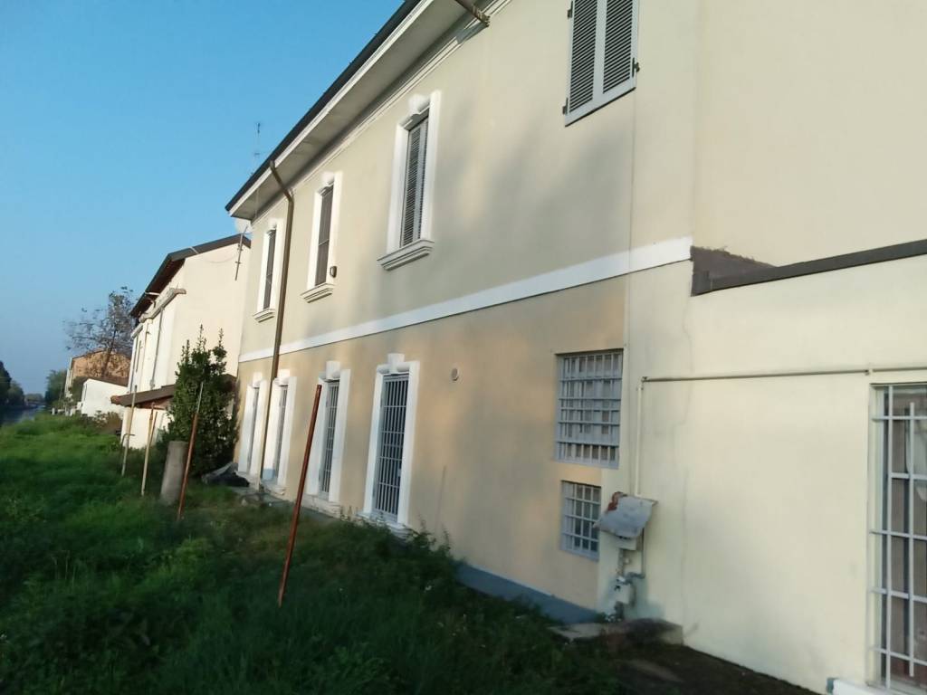 appartamento in vendita a Rozzano