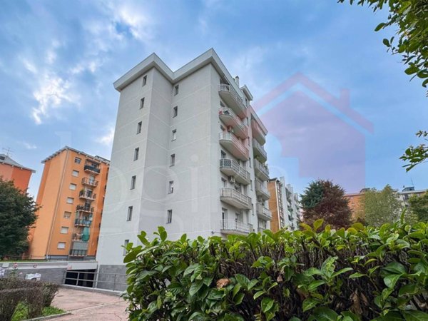 appartamento in vendita a Rozzano