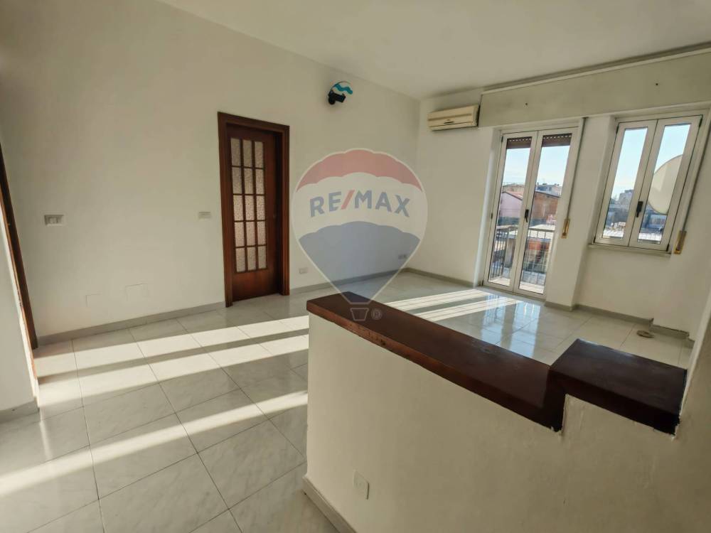 appartamento in vendita a Rozzano in zona Valleambrosia