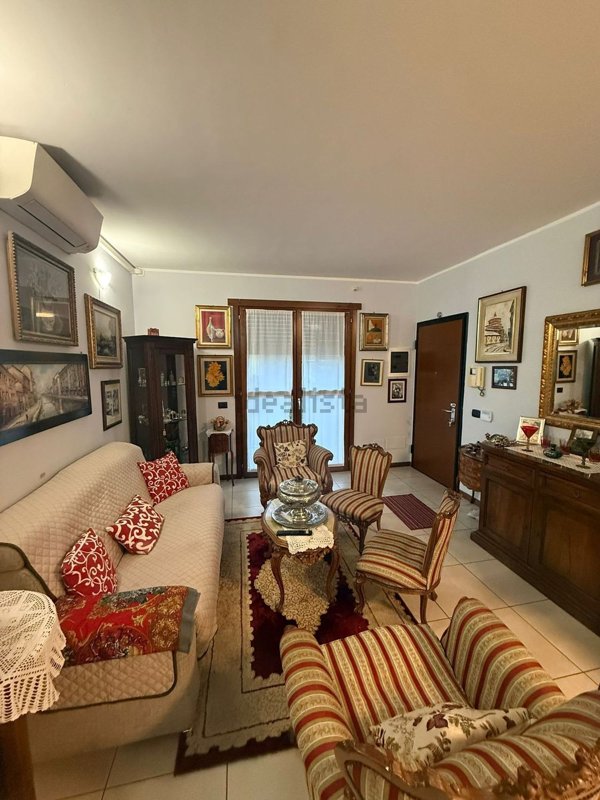 appartamento in vendita a Rozzano