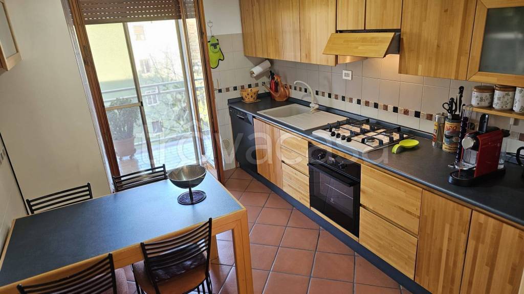 appartamento in vendita a Rozzano