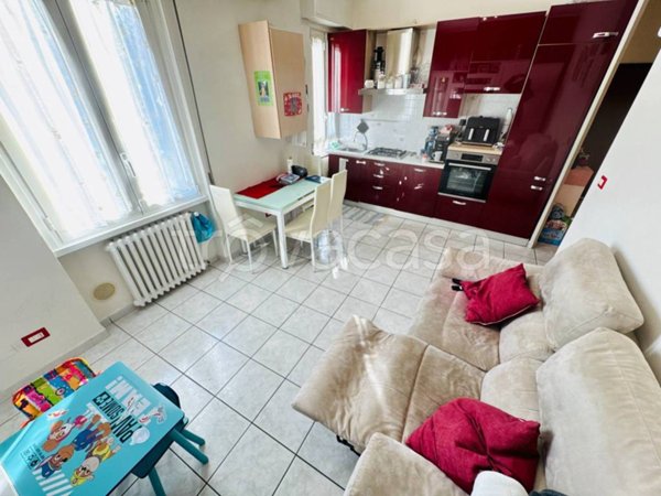 appartamento in vendita a Rozzano in zona Valleambrosia