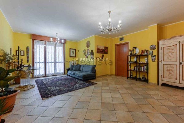 appartamento in vendita a Rozzano