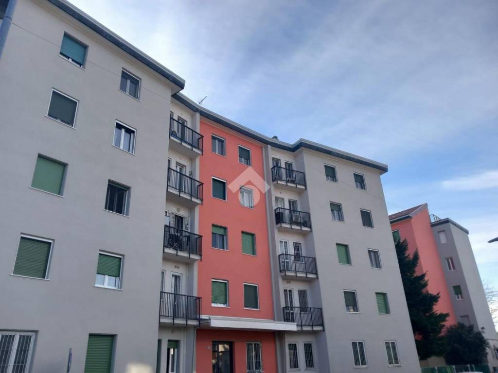 appartamento in vendita a Rozzano