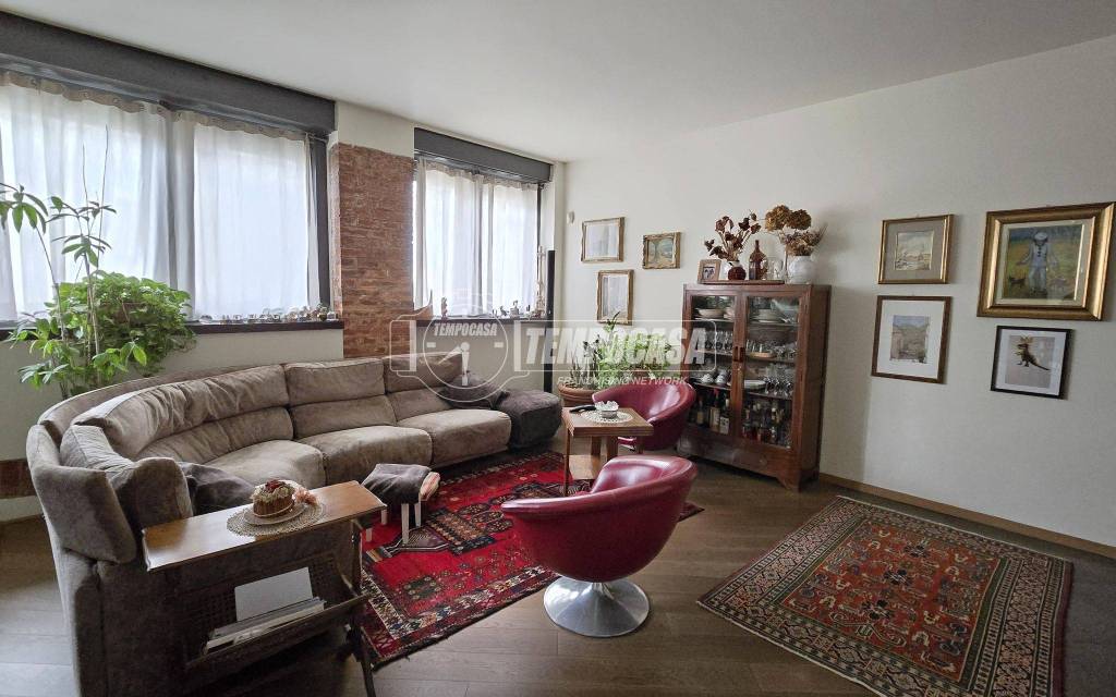 appartamento in vendita a Rozzano