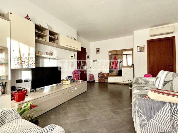 appartamento in vendita a Rozzano