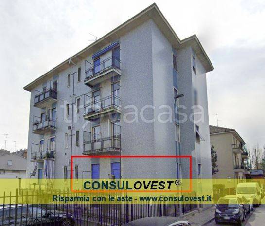 appartamento in vendita a Rozzano in zona Quinto Stampi