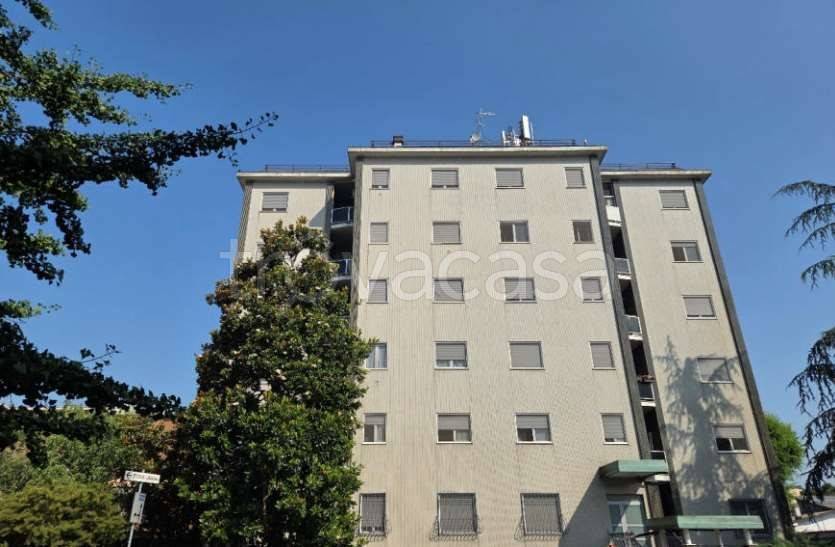 appartamento in vendita a Rozzano