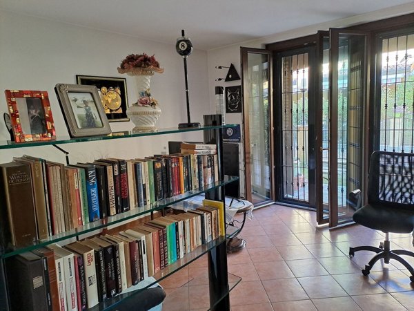 casa indipendente in vendita a Rozzano
