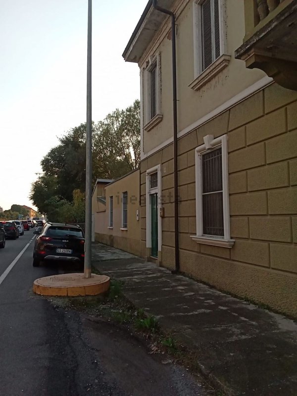 casa indipendente in vendita a Rozzano