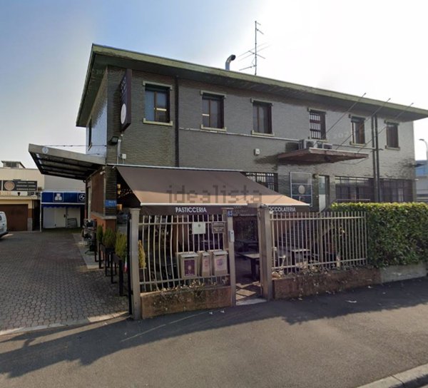 appartamento in vendita a Rozzano in zona Quinto Stampi