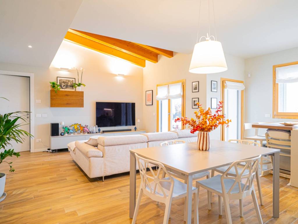 appartamento in vendita a Rozzano