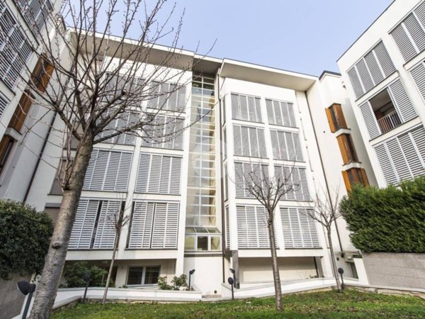 appartamento in vendita a Rozzano in zona Valleambrosia