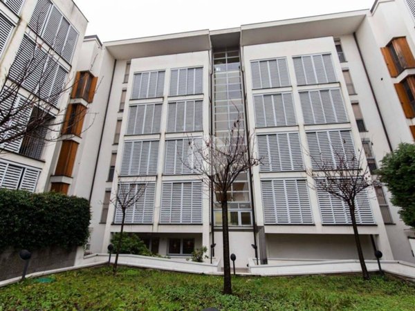 appartamento in vendita a Rozzano in zona Valleambrosia