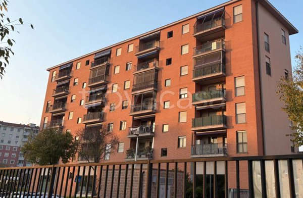 appartamento in vendita a Rozzano in zona Cassino Scanasio