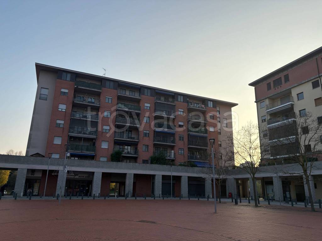 appartamento in vendita a Rozzano in zona Cassino Scanasio