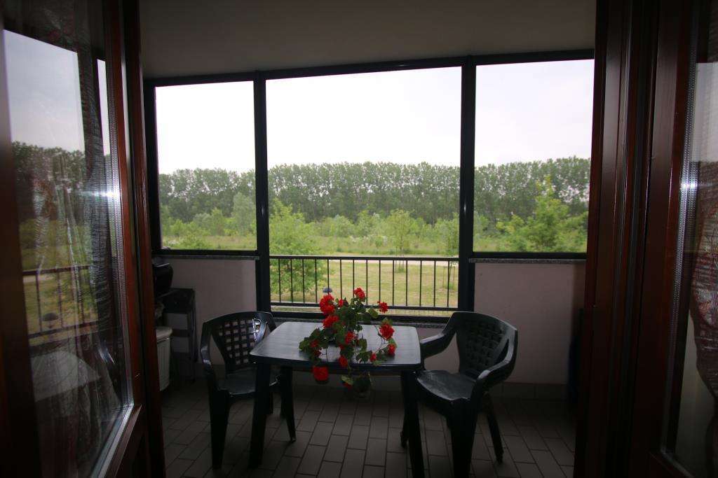 appartamento in vendita a Rozzano in zona Valleambrosia