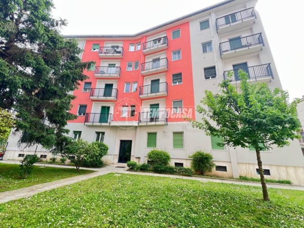 appartamento in vendita a Rozzano