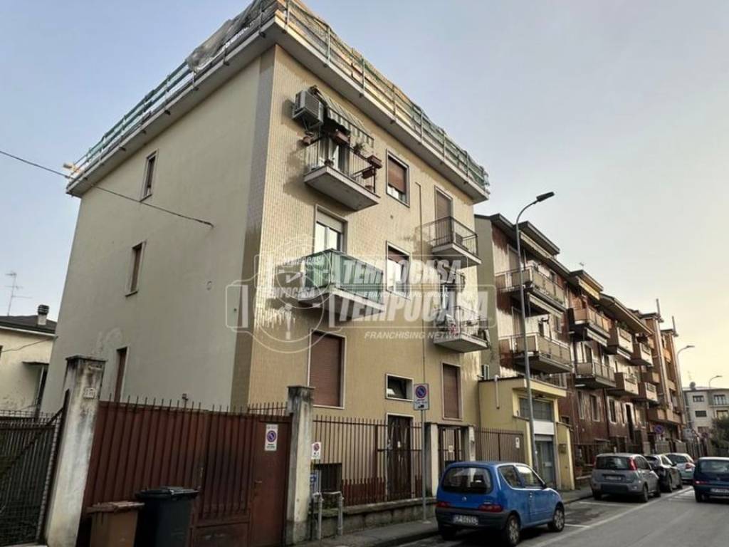 appartamento in vendita a Rozzano