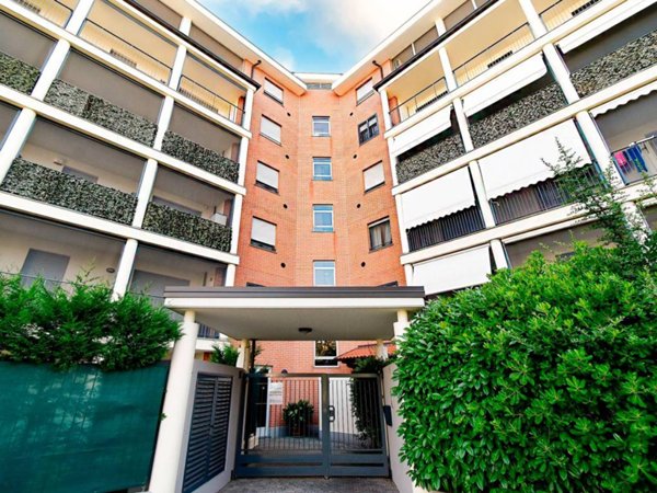 appartamento in vendita a Rozzano