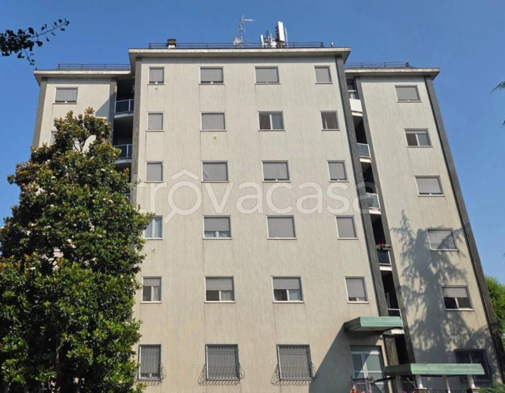 appartamento in vendita a Rozzano