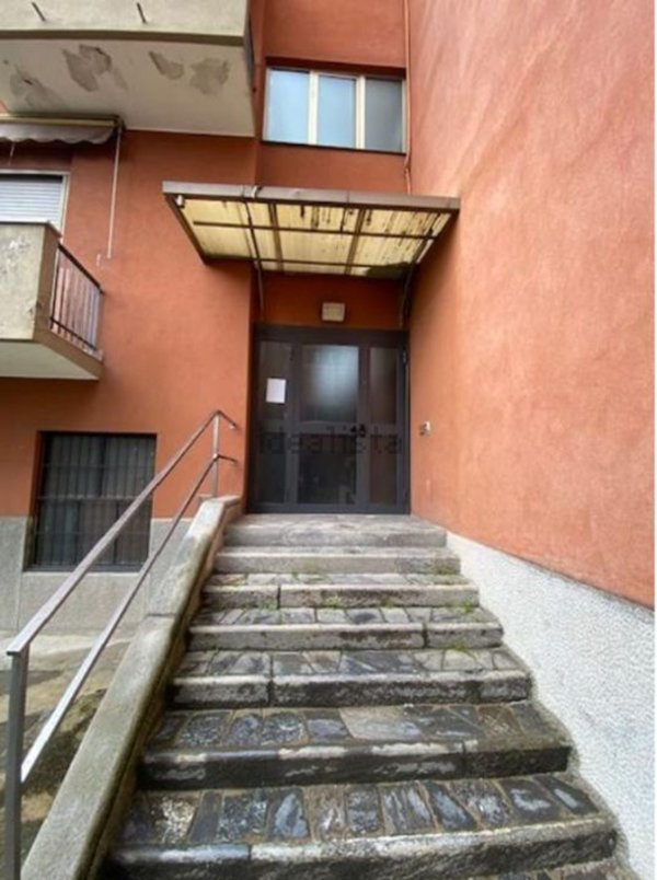 appartamento in vendita a Rozzano in zona Valleambrosia