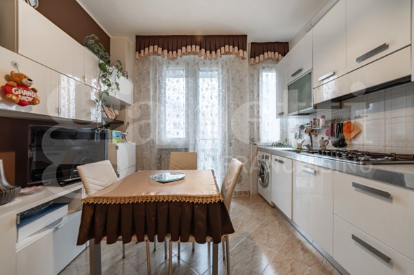 appartamento in vendita a Rozzano