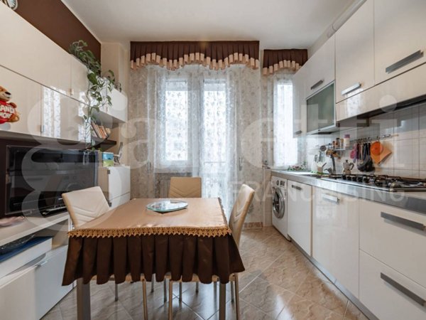 appartamento in vendita a Rozzano