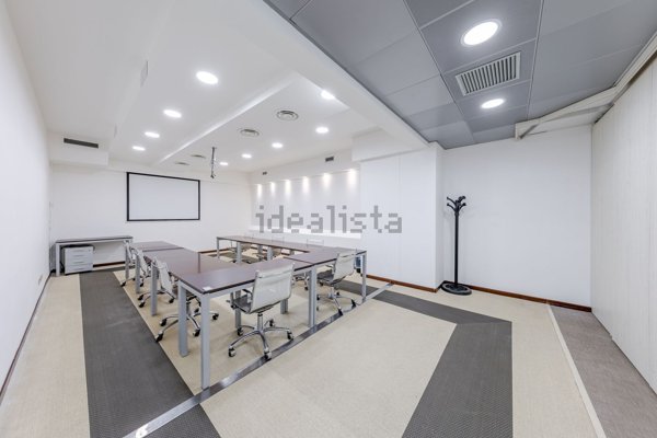 ufficio in vendita a Rozzano