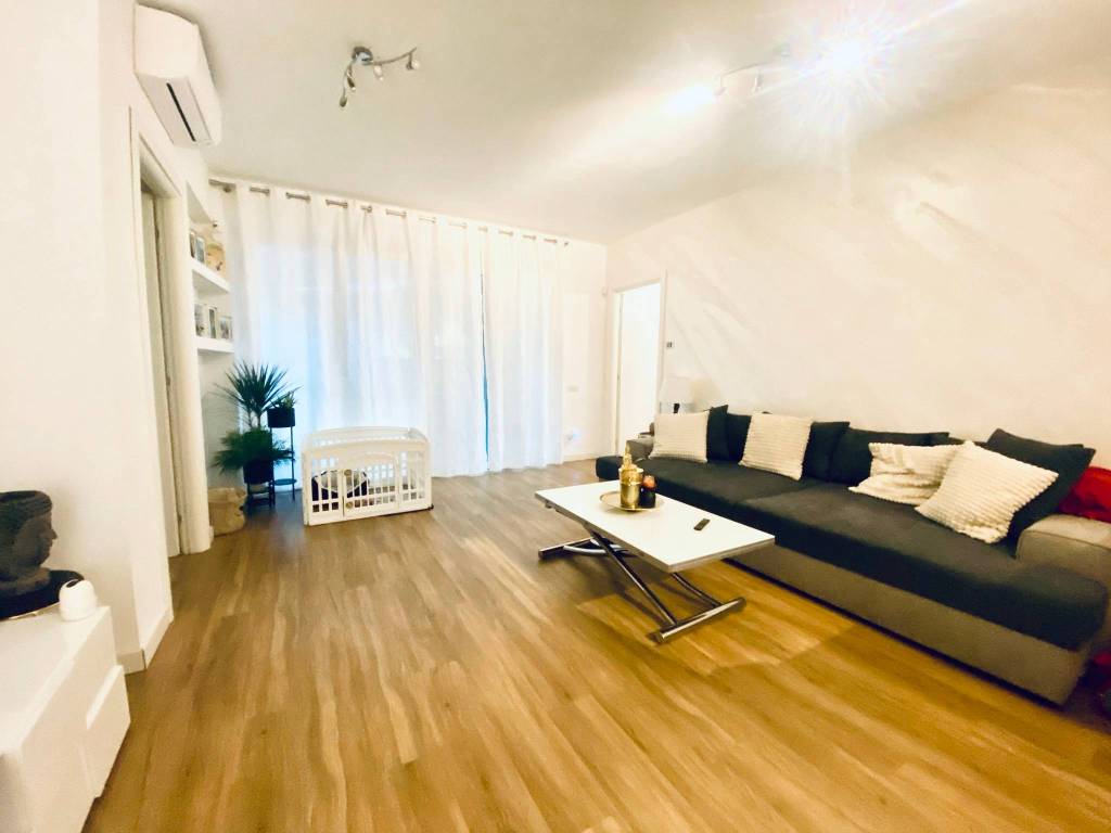 appartamento in vendita a Rozzano