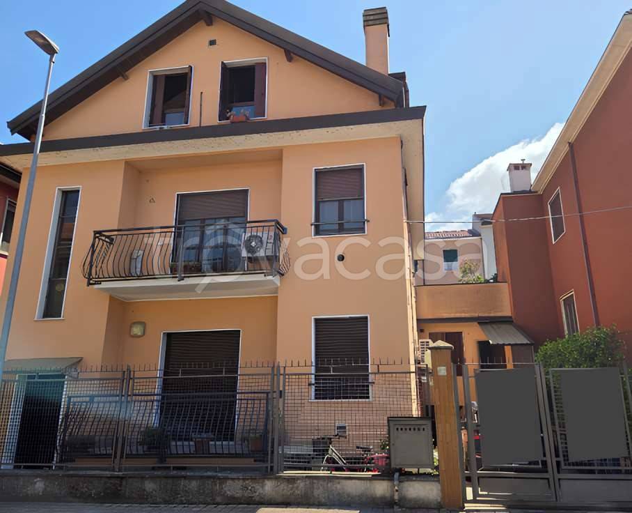 appartamento in vendita a Rozzano