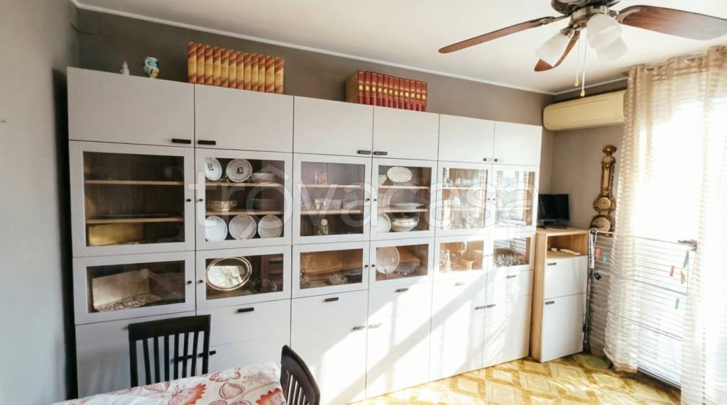 appartamento in vendita a Rozzano