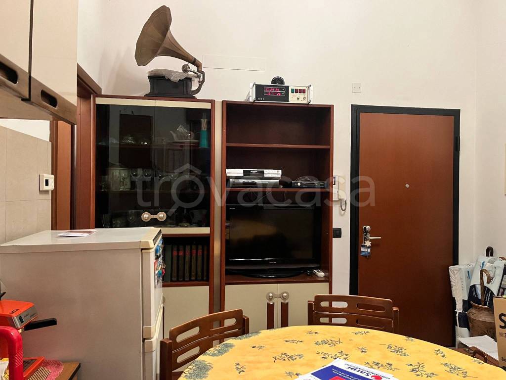 appartamento in vendita a Rozzano in zona Cassino Scanasio