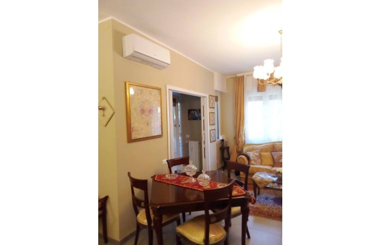 appartamento in vendita a Rozzano in zona Quinto Stampi