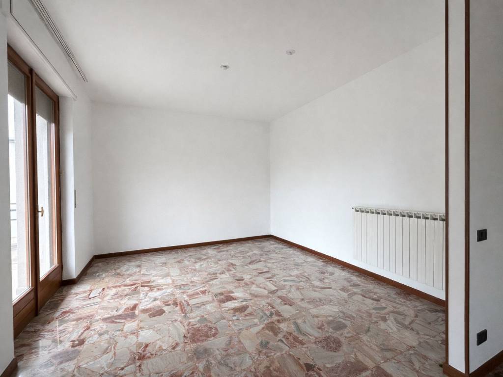 appartamento in vendita a Rozzano