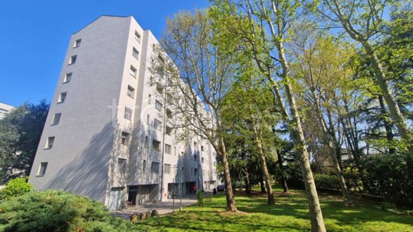 appartamento in vendita a Rozzano