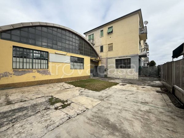 appartamento in vendita a Rozzano in zona Valleambrosia