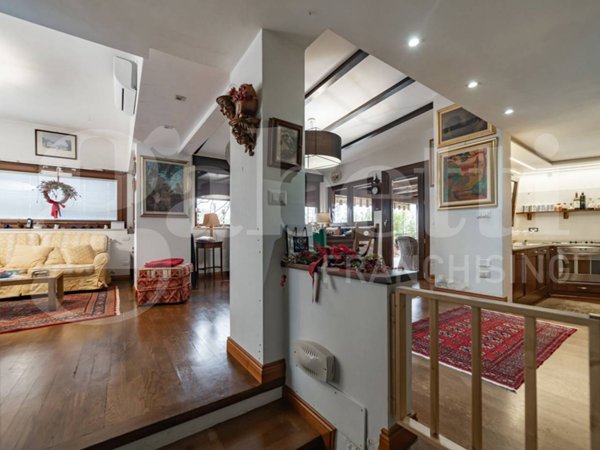 appartamento in vendita a Rozzano in zona Pontesesto