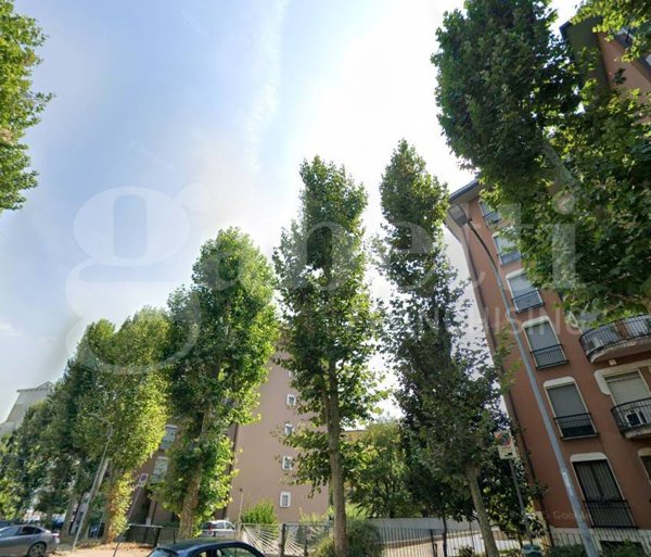 ufficio in vendita a Rozzano