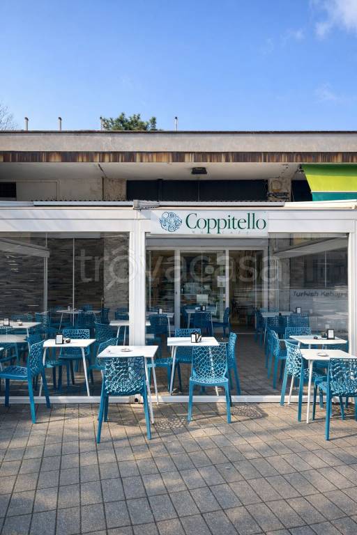 negozio in vendita a Rozzano