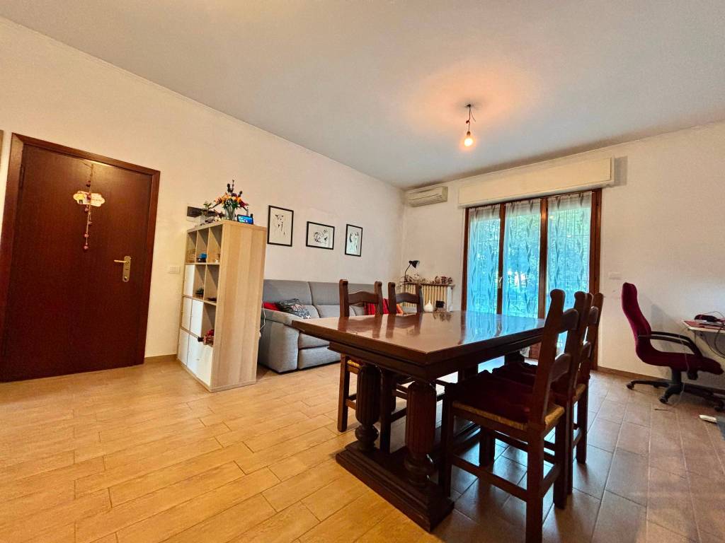 appartamento in vendita a Rozzano