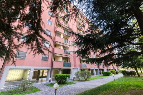 appartamento in vendita a Rozzano in zona Valleambrosia