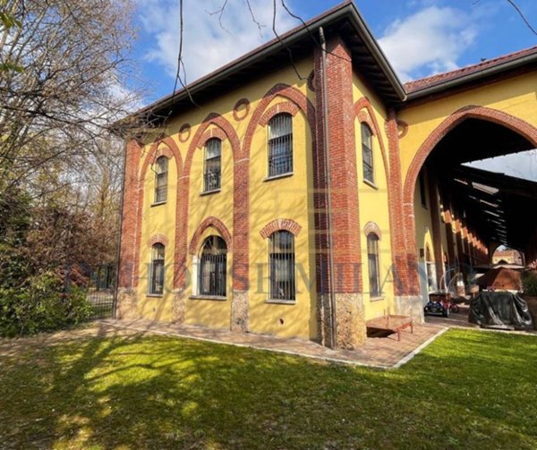 appartamento in vendita a Rozzano in zona Cassino Scanasio