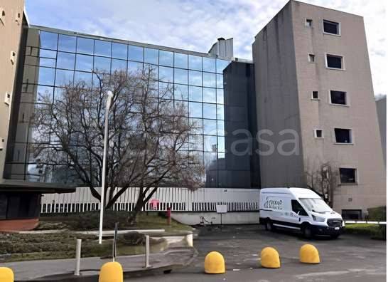 ufficio in vendita a Rozzano