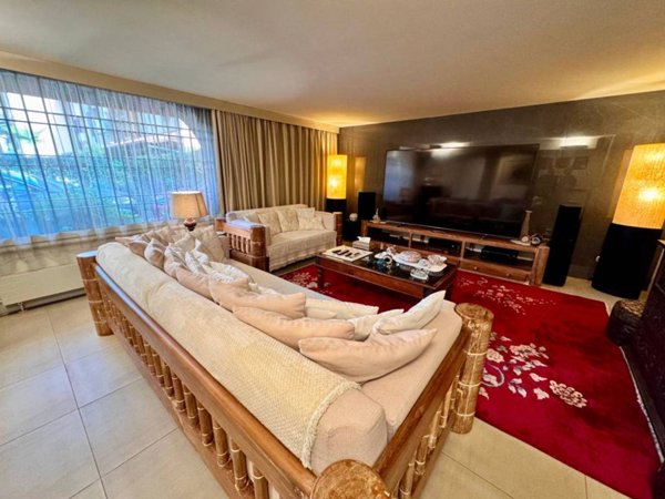 casa indipendente in vendita a Rozzano