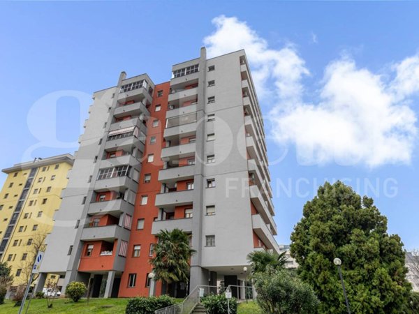appartamento in vendita a Rozzano