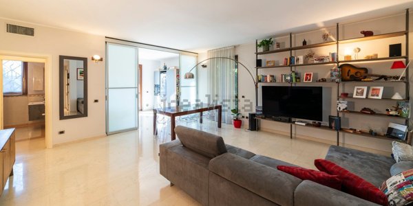 casa indipendente in vendita a Rozzano