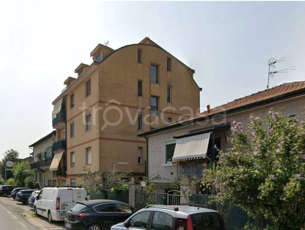 appartamento in vendita a Rozzano in zona Valleambrosia